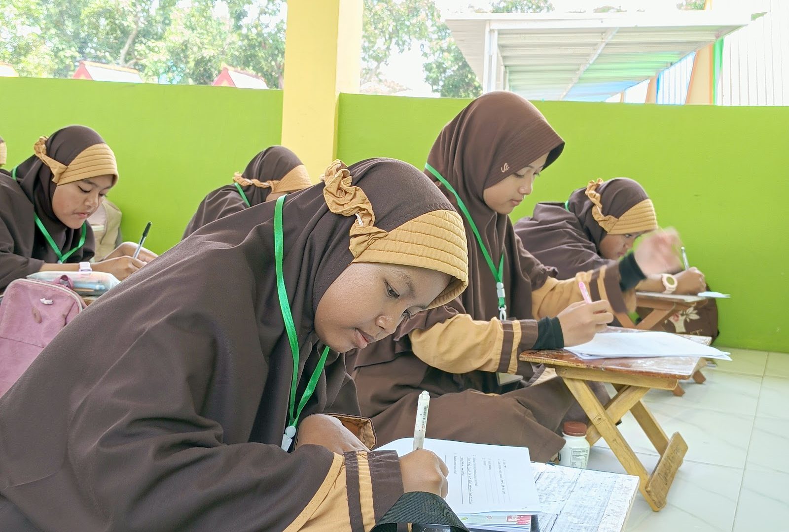 hari-pertama-ujian-tulis-sd-alam-islami-