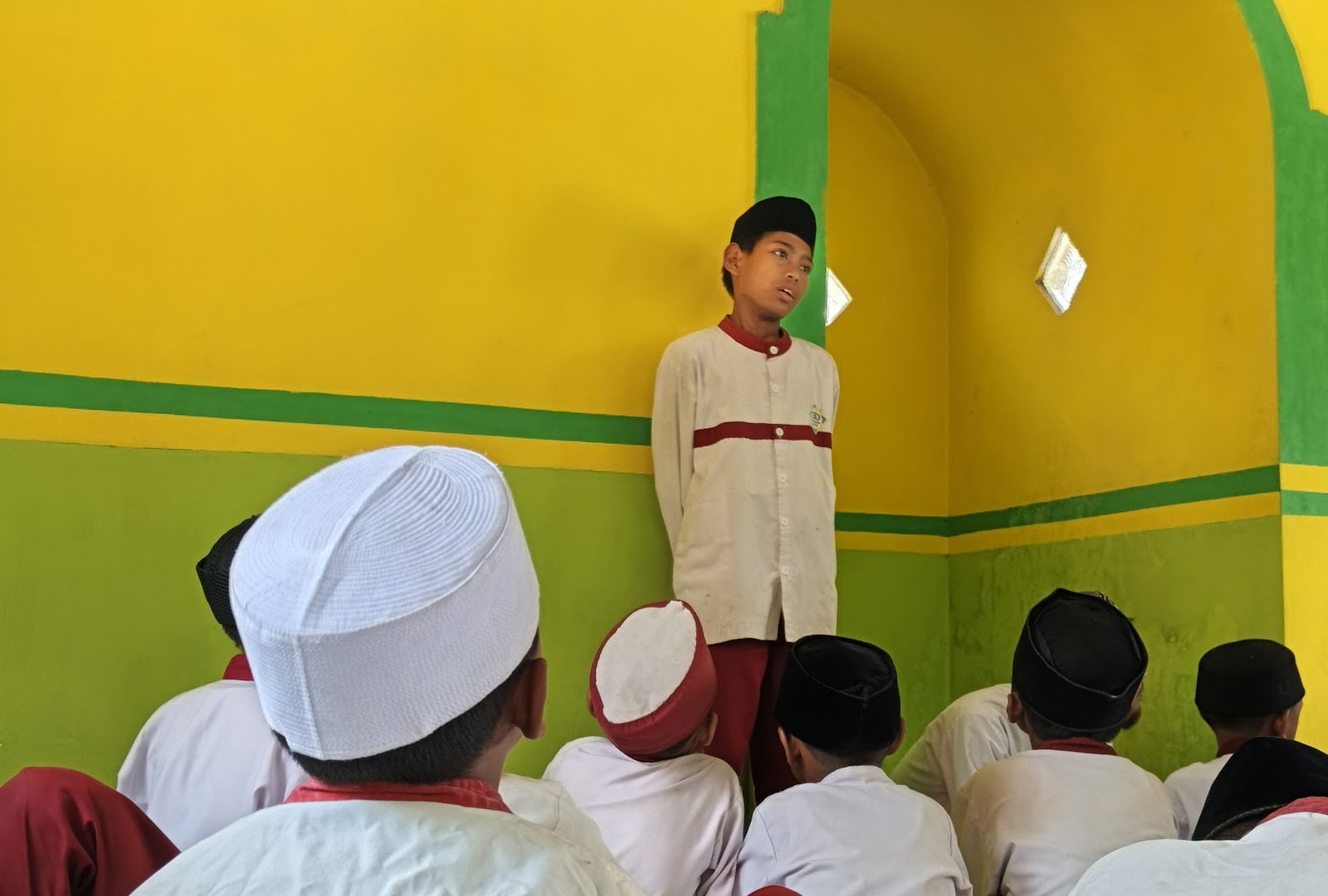 kultum-santri-pentingnya-menjaga-lisan