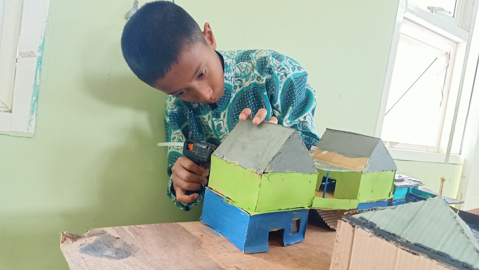 miniatur-kampung-karya-santri-kelas-6-sd