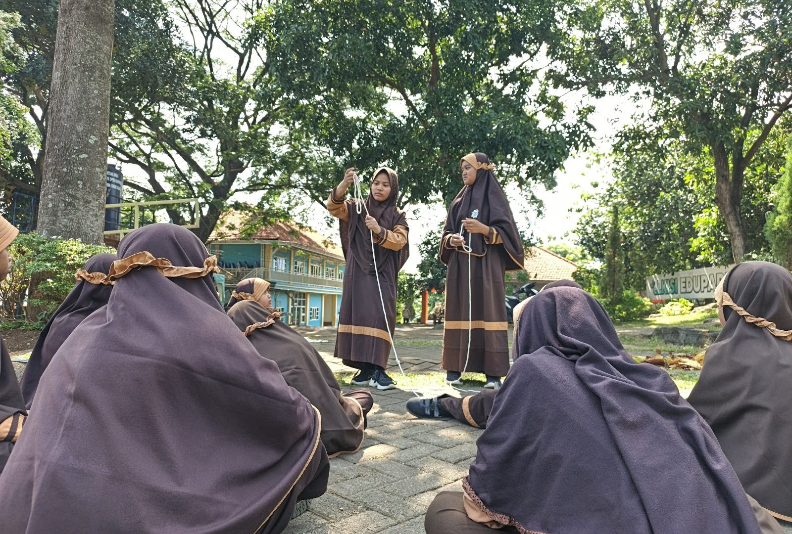 tali-raso-dan-tali-hidup-bukan-sekadar-s